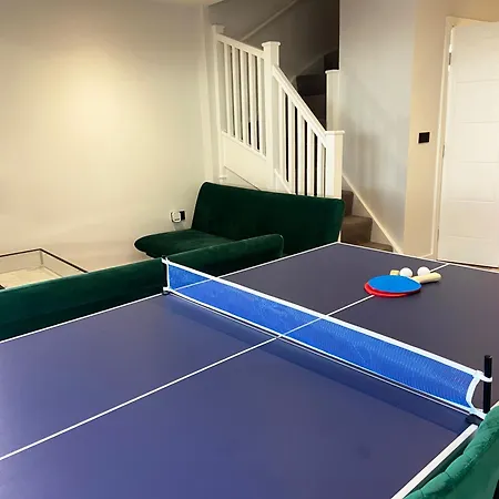 Apartment New 2 Floor Duplex With Pool Table & Sky Terrace